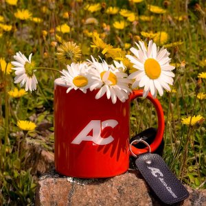 🌼 Rauhallista ja rentouttavaa juhannusta. ☀️🚗 Nautitaan kesästä – me palaamme palvelemaan taas pian! 🕒 Juhannuksen au...